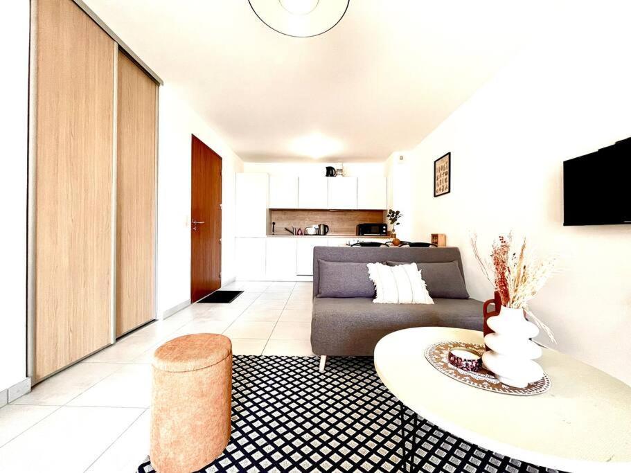 Appartement Neuf Avec Terrasse Saint-Florent  Luaran gambar